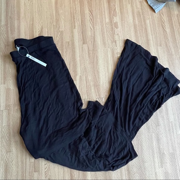 ASOS Design Tiered Ruffle Pants Black 4 Layered Wide Leg High Rise Street Fasion - Picture 10 of 11